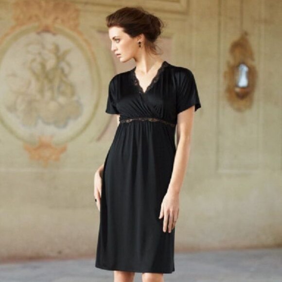 NWT Hanro of Switzerland SCARLETT Night Gown, sz S